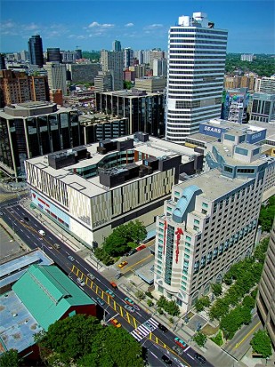 ryerson university, intersection, bay street, dundas street west, skyline, city hall, east tower, toronto, city, life