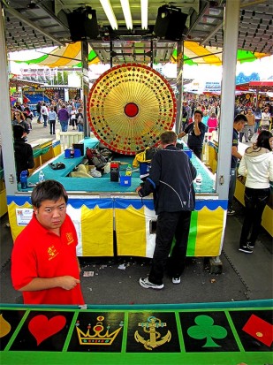 gambling, games, carnival, fair, cne, canadian national exhbition, toronto, city, life